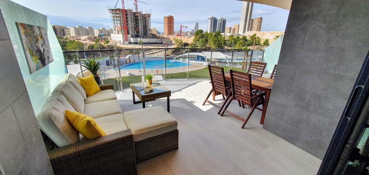 Sunset Waves Benidorm By Mar Holidays المظهر الخارجي الصورة