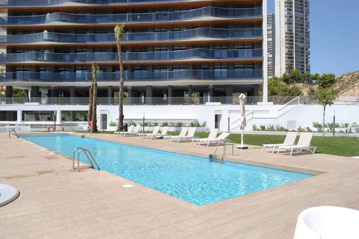 Sunset Waves Benidorm By Mar Holidays المظهر الخارجي الصورة